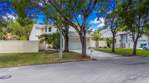 2845 Garden Dr, Hollywood, FL, 33026-3608 | Card Image