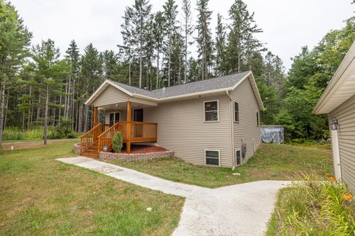 12744 Pickerel Dr, Lac du Flambeau, WI, 54538 | Card Image