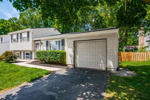 3250 Rensbury Ct, Dublin, OH, 43017-1803 | Card Image