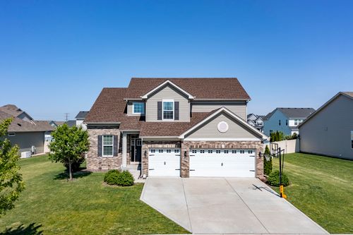 10411 Pine Ln, Saint John, IN, 46373-7032 | Card Image