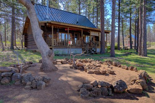 547705 Old Highway Rd, Mcarthur, CA, 96056-8621 | Card Image