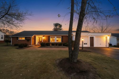 70 Vantage Rd, Rocky Mount, VA, 24151-6353 | Card Image