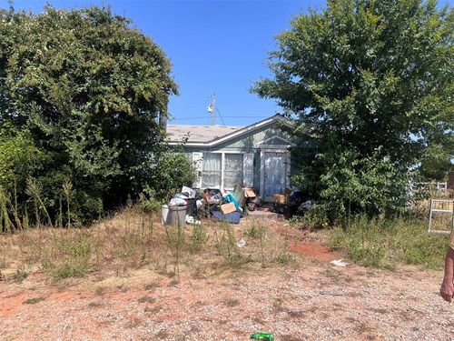 1107 Meadow View Ln, Blanchard, OK, 73010-9026 | Card Image