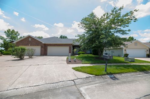 3617 Augusta Dr, COLUMBIA, MO, 65203-0990 | Card Image