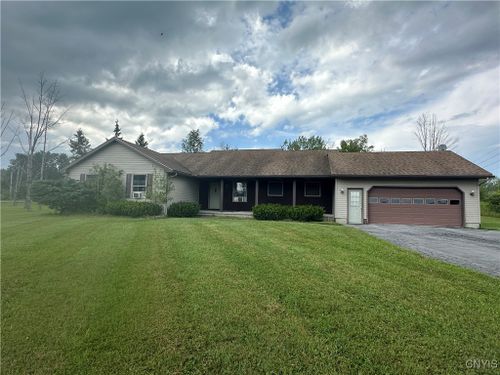 10153 Burton Manor, Marcy, NY, 13502 | Card Image