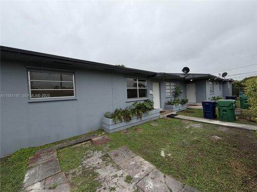 7200 Sw 22nd St, Miami, FL, 33155-1425 | Card Image