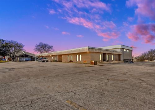 5605 Wesley St, Greenville, TX, 75402-6320 | Card Image