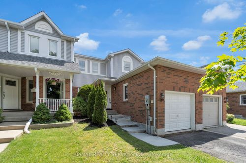 126 Fairgreen Close, Cambridge, ON, N1T1T8 | Card Image