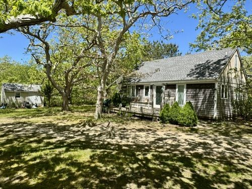 47 Quenames Rd, Chilmark, MA, 02535-2716 | Card Image