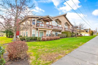 203 - 300 Homestead Boulevard, Condo with 3 bedrooms, 2 bathrooms and null parking in Lynden WA | Image 1