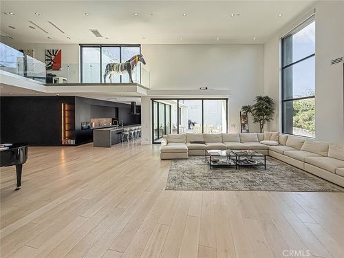 158 Bell Canyon Rd, Bell Canyon, CA, 91307-1103 | Card Image