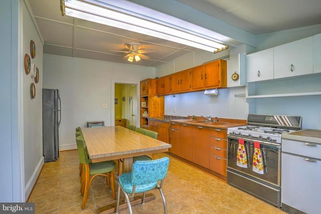 5228 Chesapeake Ave, House other with 3 bedrooms, 2 bathrooms and null parking in SHADY SIDE MD | Image 11