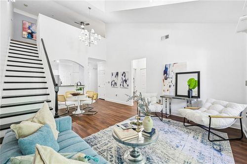 1424 Westchester Rdg Ne, Atlanta, GA, 30329-2484 | Card Image