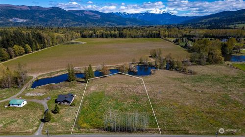 5544 Sand Rd, Bellingham, WA, 98226-9514 | Card Image