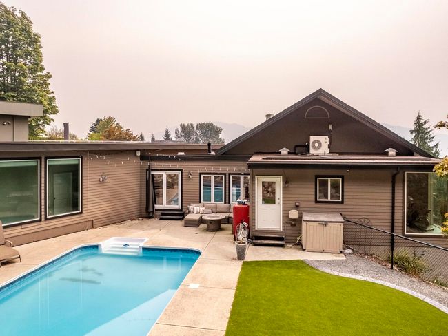 34513 Cambridge Place, House other with 4 bedrooms, 2 bathrooms and 9 parking in Mission BC | Image 35