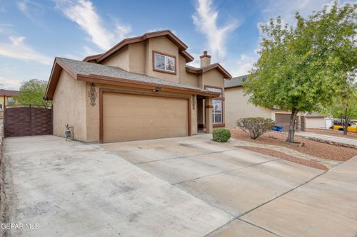 6960 Swede Johnsen Dr, El Paso, TX, 79912-7266 | Card Image