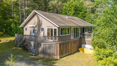 71A Kawigamog Lake Road, Parry Sound Remote Area, ON, P0H1S0 | Card Image