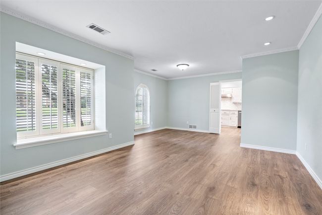 6910 Flintcove Dr, House other with 4 bedrooms, 3 bathrooms and null parking in Dallas TX | Image 16