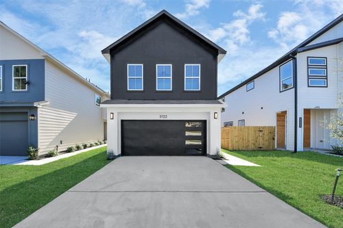 3122 Dawson Ln, Houston, TX, 77051-3018 | Card Image
