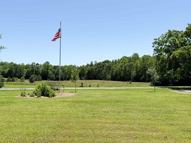 6050 Cross Anchor Rd, House other with 3 bedrooms, 2 bathrooms and null parking in Enoree SC | Image 33