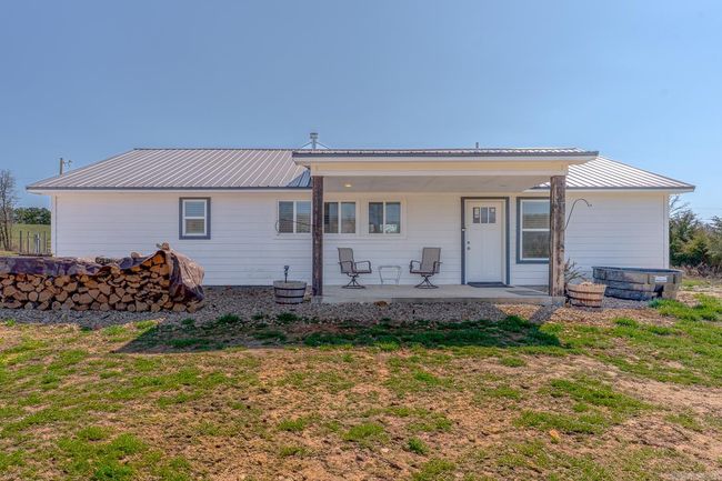1665 Nc 1600, House other with 3 bedrooms, 2 bathrooms and null parking in Compton AR | Image 32