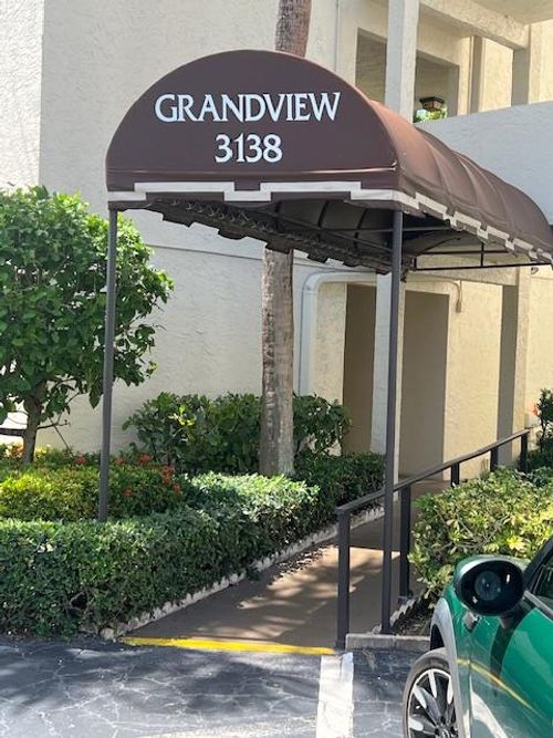 apt-417-3138 Via Poinciana, Lake Worth, FL, 33467-1974 | Card Image