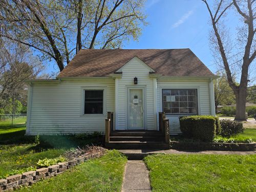 5135 Central Ave, Portage, IN, 46368-2858 | Card Image