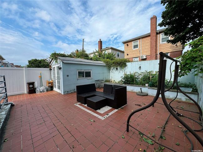 1303 128 Th St, Home with 6 bedrooms, 4 bathrooms and null parking in College Point NY | Image 23