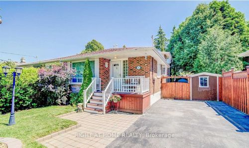 107 Sherwood Forest Dr, Markham, ON, L3P1P9 | Card Image