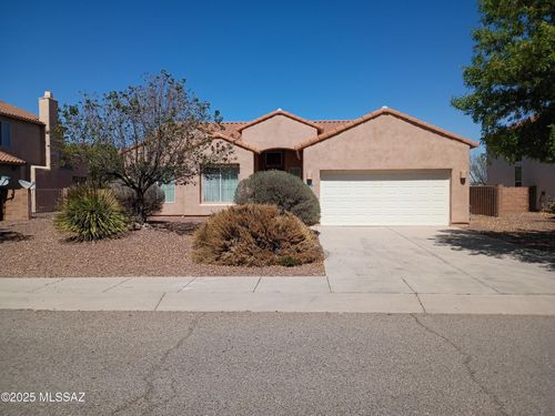 407 Via Capri, Rio Rico, AZ, 85648 | Card Image