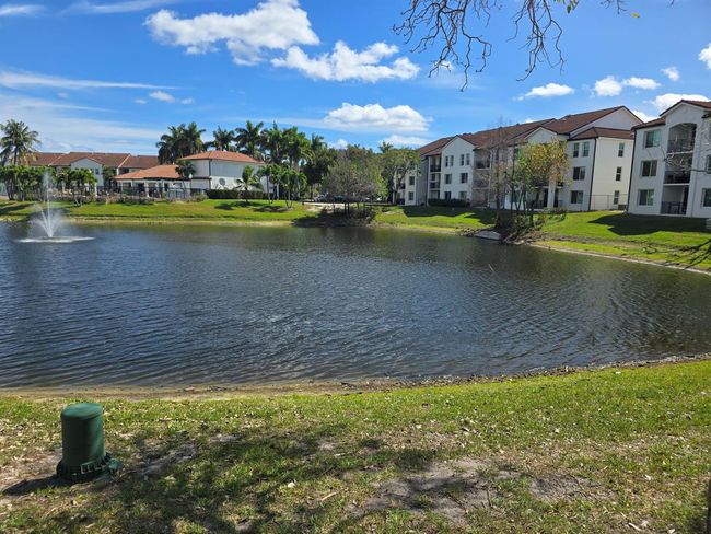 701 Villa Cir, Condo with 2 bedrooms, 2 bathrooms and null parking in Boynton Beach FL | Image 14