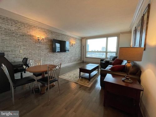 903-717 S Chris Columbus Blvd, PHILADELPHIA, PA, 19147 | Card Image