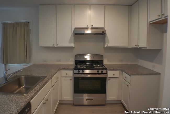 7119 Satellite Way, House other with 3 bedrooms, 2 bathrooms and null parking in San Antonio TX | Image 8
