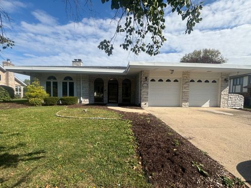 13729 S 88th Ave, Orland Park, IL, 60462-1642 | Card Image