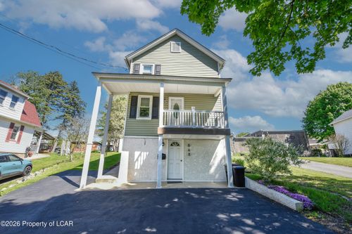 848 Spring St, Avoca, PA, 18641-1114 | Card Image