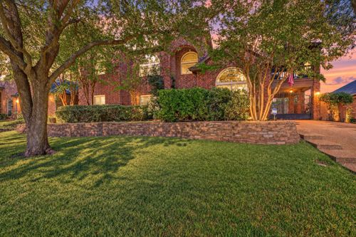 204 Castle Hill Drive, Burleson, TX, 76028 | Card Image