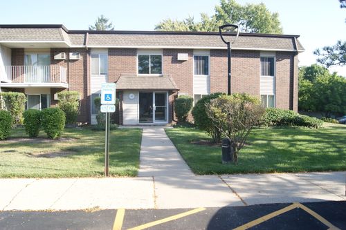 apt-107-1127 Miller Ln, Buffalo Grove, IL, 60089-4259 | Card Image