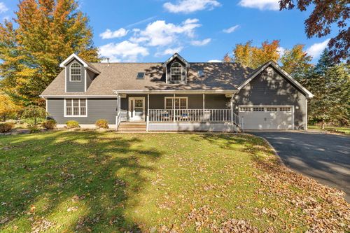 375 Reif Dr, Hebron, IN, 46341 | Card Image