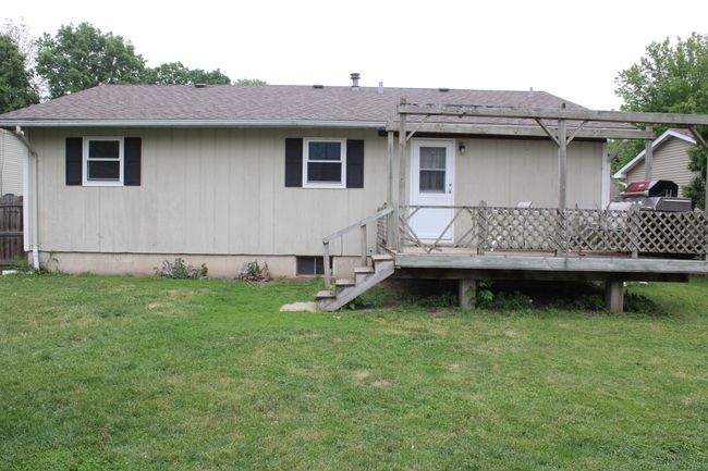 907 N Eddy St, House other with 3 bedrooms, 2 bathrooms and 6 parking in Sandwich IL | Image 41
