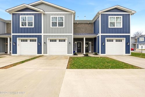 3018 Taylor Cove Dr, Louisville, KY, 40220-2507 | Card Image