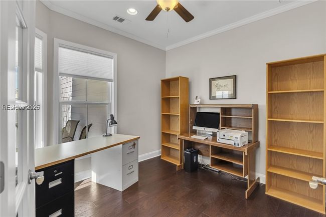 Office/Den | Image 29