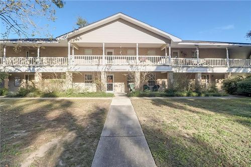 apt-5-515 Third St, Bay Saint Louis, MS, 39520-4123 | Card Image