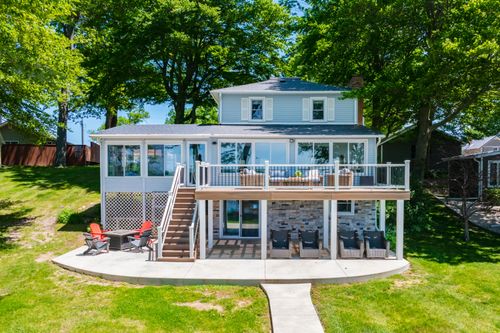 959 Beechwood Point Drive, Hope Township, MI, 49046 | Card Image