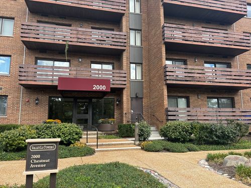 apt-407-2000 Chestnut Ave, Glenview, IL, 60025-1646 | Card Image