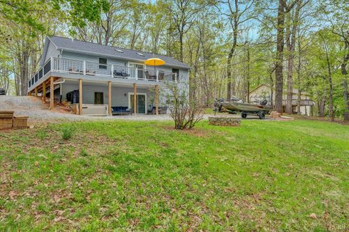 1681 Diamond Hill Rd, Moneta, VA, 24121-5496 | Card Image