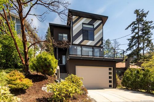 c-2524 Mill Hill Rd, Langford, BC, V9B4X7 | Card Image