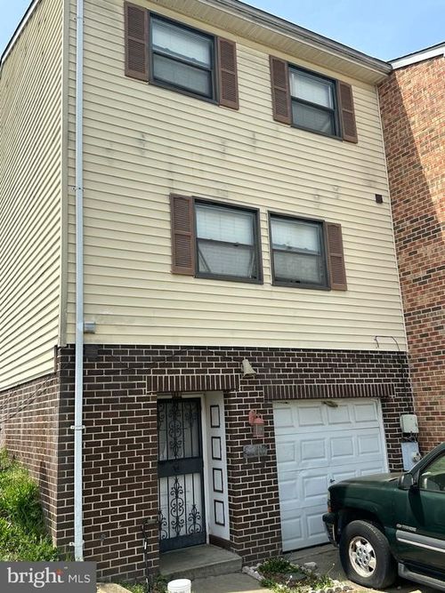 1800 Valley Ter Se, WASHINGTON, DC, 20032-4629 | Card Image