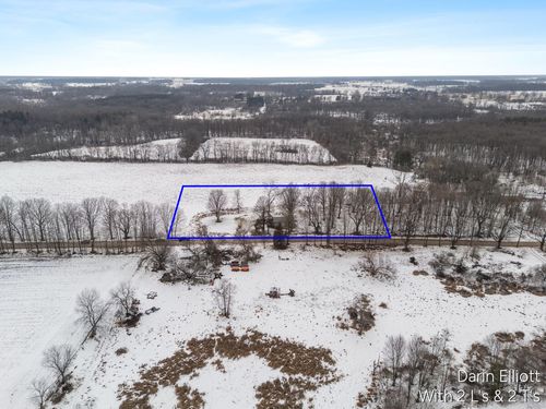 3358 Dake Rd, Ionia, MI, 48846-9546 | Card Image