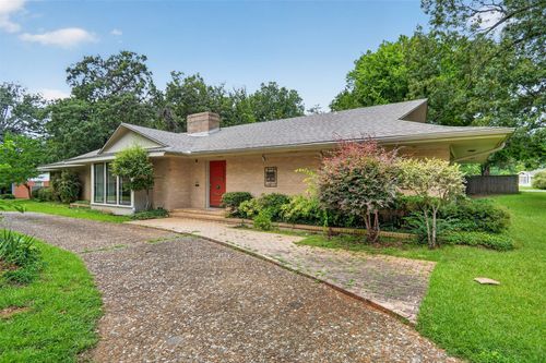 1911 Harrison Ave, Paris, TX, 75460-3293 | Card Image