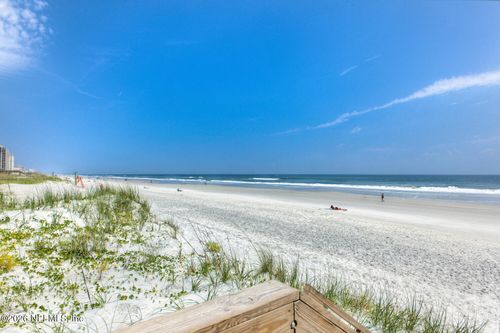 apt-92-901 Ocean Blvd, Atlantic Beach, FL, 32233-5463 | Card Image